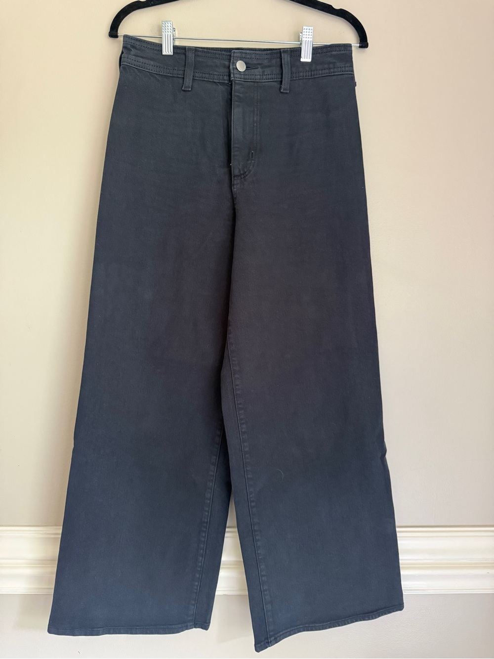 NWOT Universal Thread Sailor Wide Leg Black Denim Jeans, size 6
